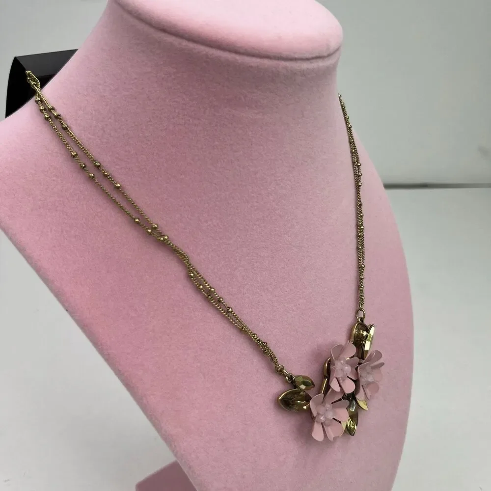 Vera Wang new tag